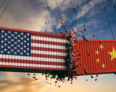 الصين تعتمد قوانين جديدة لشن حرب تجارية عالمية