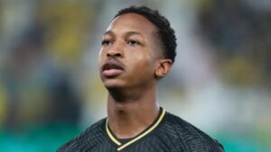 شرط الخليج لبيع مراد هوساوي للهلال والنصر بـ 50 مليون