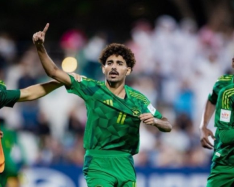 الهلال يفاوض صبري دهل ومراد هوساوي في الشتوية