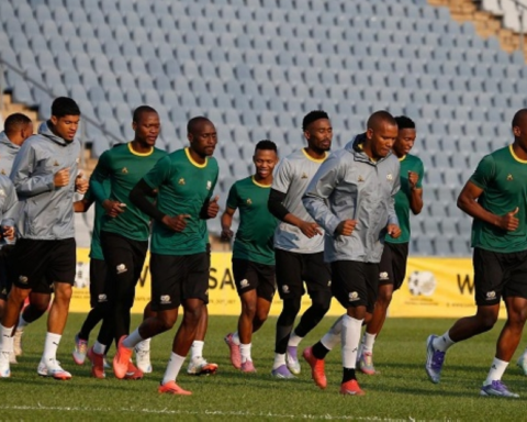 جنوب أفريقيا وزيمبابوي.. صراع حسم التأهل في أمم أفريقيا 2025