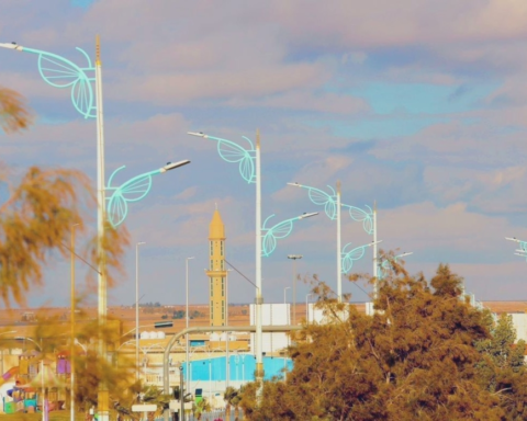 طقس طريف: سحب منخفضة وموجة باردة تضرب الحدود الشمالية