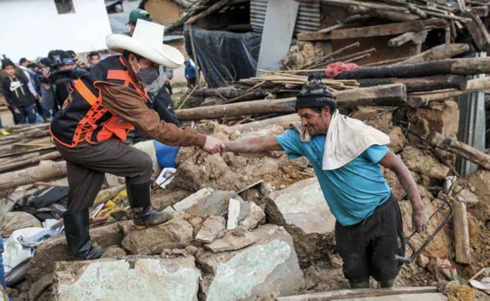 زلزال بيرو يوقع 25 مصاباً.. تفاصيل الهزة الأرضية في أنكاش