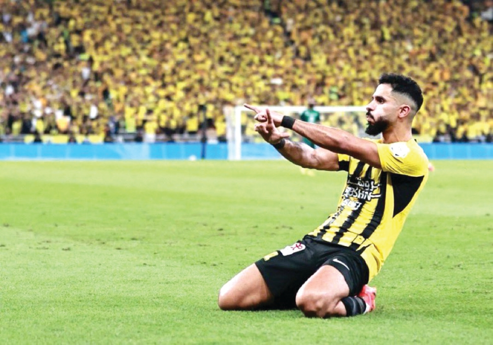 صالح الشهري يطلب الرحيل عن الاتحاد بسبب بنزيما وكأس العالم