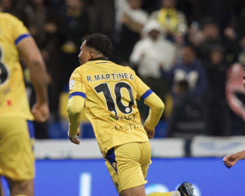 التعاون يهزم النجمة ويخطف وصافة دوري روشن مؤقتاً