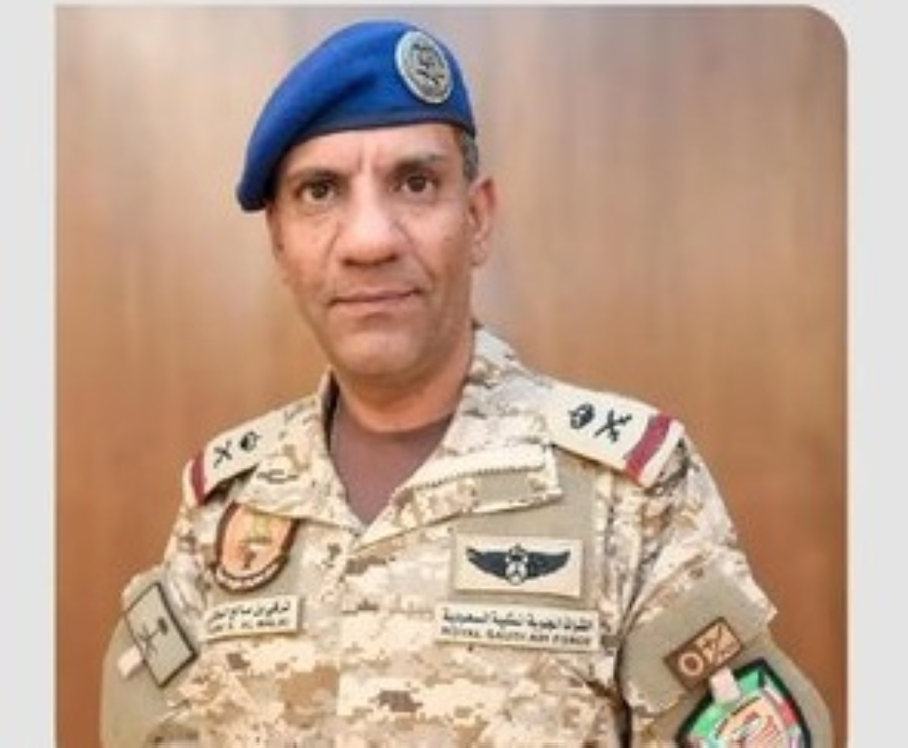 تحالف دعم الشرعية يستهدف أسلحة مهربة في ميناء المكلا