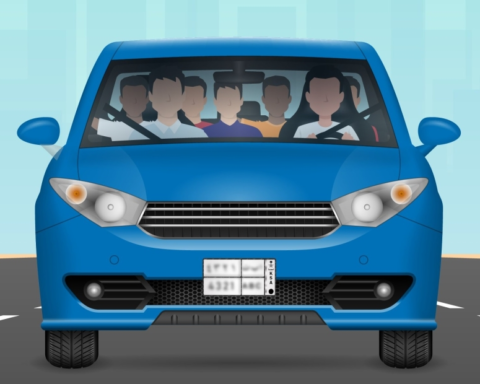 المرور السعودي: غرامة 2000 ريال لمخالفة زيادة عدد الركاب