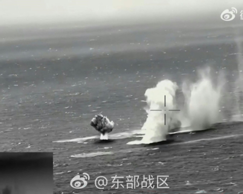 الصين تواصل مناورات تايوان وتايبيه تصفها بالفاشلة