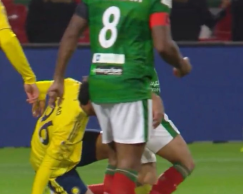 خبير تحكيمي: إلغاء طرد سعد الناصر أمام النصر قرار خاطئ