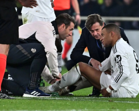 إصابة كيليان مبابي: مدة الغياب والمباريات التي سيغيب عنها