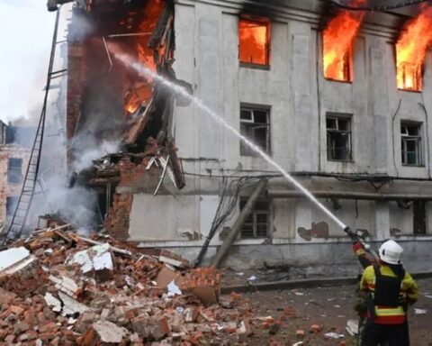 حرب روسيا وأوكرانيا 2026: هجوم بـ 200 مسيّرة وقصف خيرسون