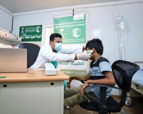 عيادات الملك سلمان للإغاثة تعالج 71 مستفيداً في حجة اليمنية