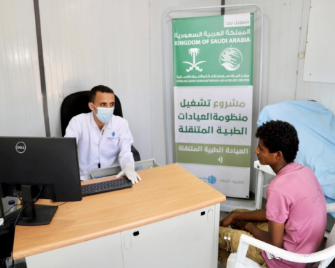مركز الملك سلمان للإغاثة يقدم خدمات طبية في صعدة اليمنية
