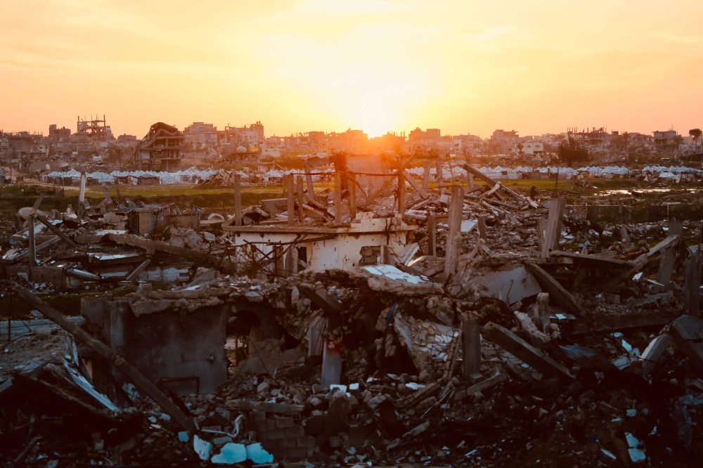 السعودية و7 دول تحذر من كارثة إنسانية في غزة وتطالب بإنهاء الحصار