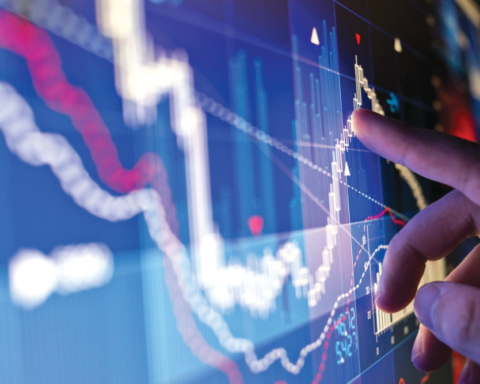 البورصة الباكستانية تغلق مرتفعة 1.52% وتكسب 2679 نقطة