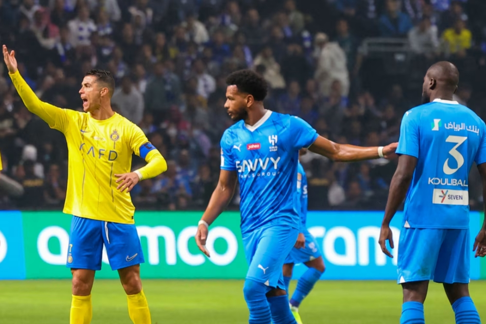 تذاكر مباراة الهلال والنصر: موعد ديربي الرياض في دوري روشن