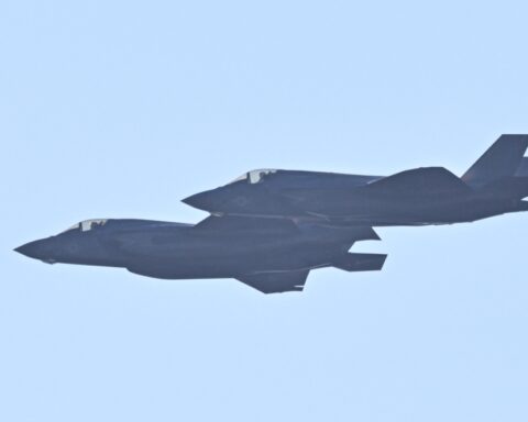 أمريكا تغلق أجواء الكاريبي بعد اعتقال مادورو: الوضع خطير