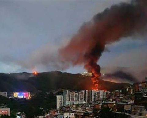 روسيا تطالب أمريكا بالإفراج عن مادورو: تفاصيل الأزمة