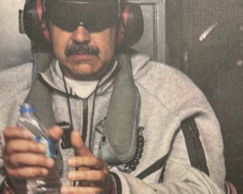 وصول نيكولاس مادورو إلى أمريكا لمحاكمته بتهم المخدرات