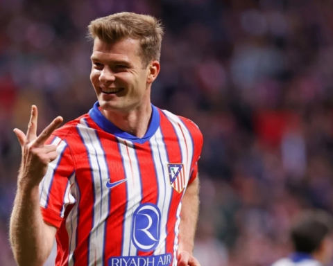 ألكسندر سورلوث: مهاجم أتلتيكو مدريد على رادار الهلال