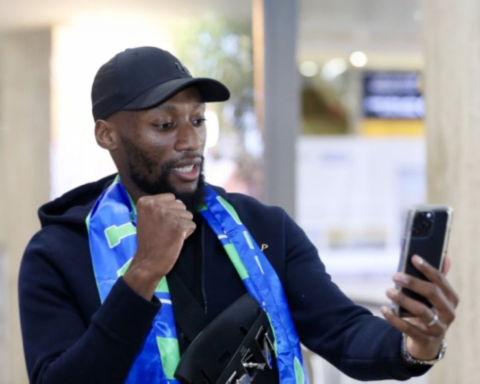 الفتح يفسخ عقد كارل توكو إيكامبي بالتراضي - التفاصيل الكاملة