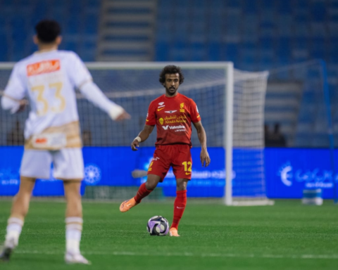 القادسية يهزم الرياض 4-0 في دوري روشن: تفاصيل وأهداف المباراة