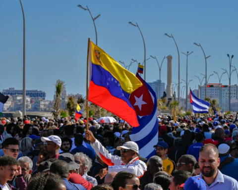 6 دول ترفض التدخل العسكري الأمريكي في فنزويلا