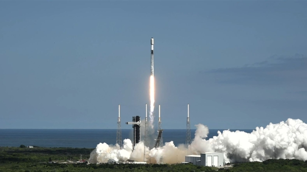 SpaceX launches 29 Starlink satellites in its first mission of 2026