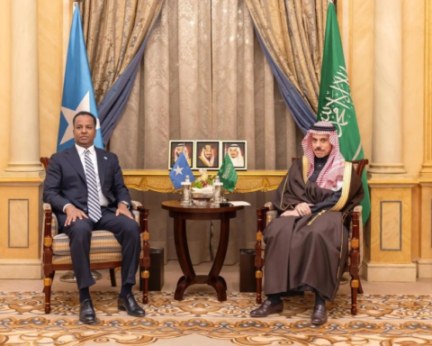 Foreign Minister: The Kingdom fully supports Somalia's sovereignty and territorial integrity