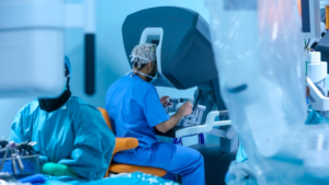 التخصصي يستأصل الطحال والمرارة روبوتياً لطفلة - إنجاز طبي