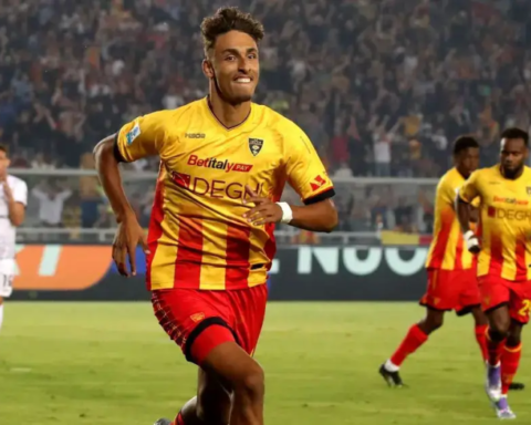 نيوم ينافس برشلونة وبايرن ميونخ على ضم تياجو غابرييل