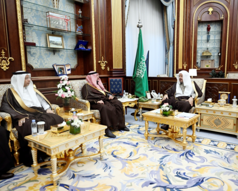 رئيس الشورى يستقبل السفراء الجدد: تعزيز للدبلوماسية السعودية