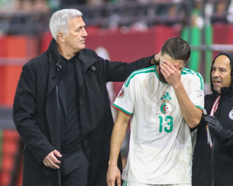 إصابة جوان حجام تنهي مشواره في كأس أمم إفريقيا مع الجزائر