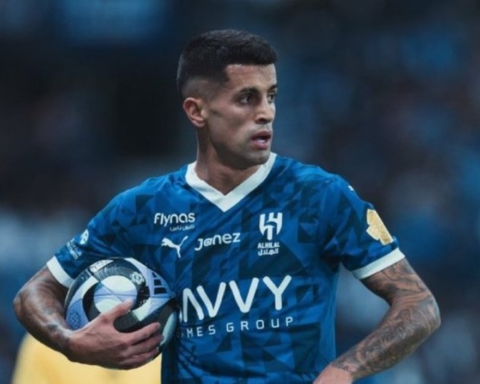 جواو كانسيلو يختار برشلونة ويغادر الهلال - تفاصيل الصفقة