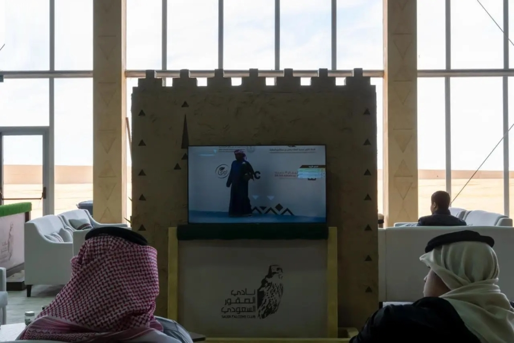 نتائج مهرجان الملك عبدالعزيز للصقور 2025 وتتويج المحترفين