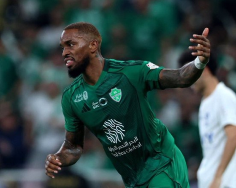 إيفان توني أفضل لاعب في الجولة 13 من دوري روشن السعودي