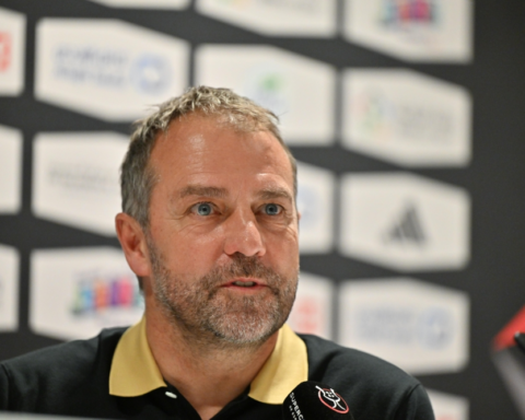 فليك يعلق على عودة جواو كانسيلو لبرشلونة من الهلال