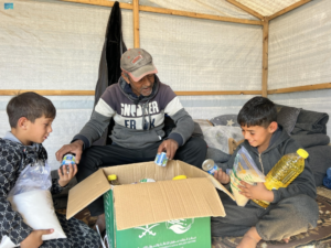 Saudi Arabia provides aid to Gaza: New food aid distributed to displaced people