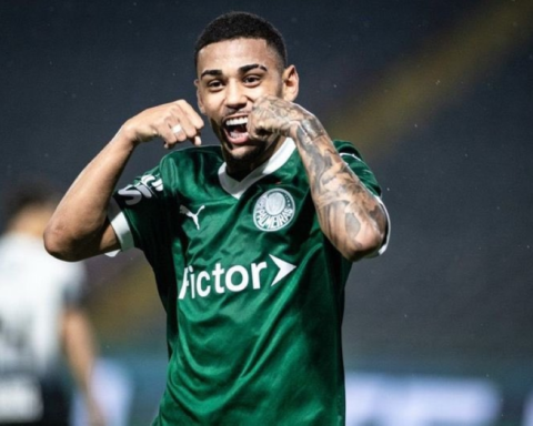 الهلال يفاوض ريكيلمي فيليبي موهبة بالميراس - تفاصيل الصفقة