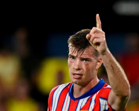 يوفنتوس ينافس الهلال على ضم ألكسندر سورلوث من أتلتيكو مدريد