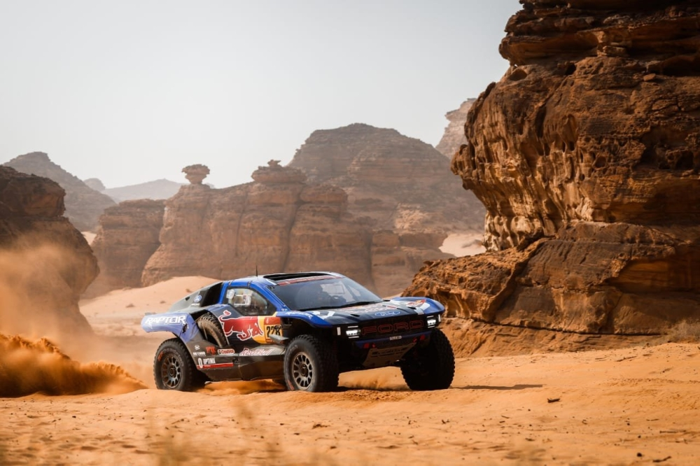 رالي داكار 2026: بن سعيدان يتصدر التشالنجر وتراجع العطية