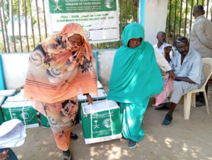 King Salman Center distributes food baskets in Blue Nile, Sudan
