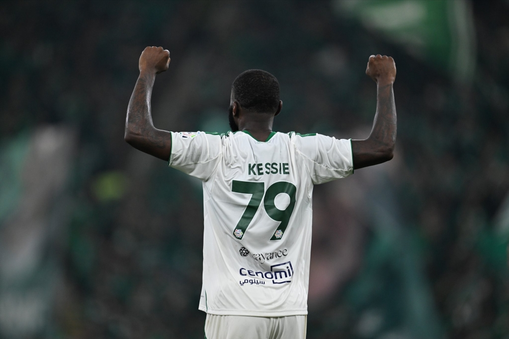 الأهلي يواجه يوفنتوس بعرض ضخم لتجديد عقد فرانك كيسيه