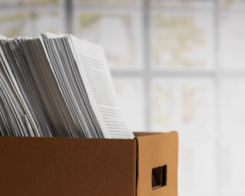 السيدات يمتلكن 48% من سجلات المؤسسات بالسعودية 2025