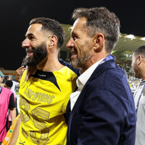 بلانيس يؤكد تجديد عقد بنزيما وينفي خلافات الاتحاد