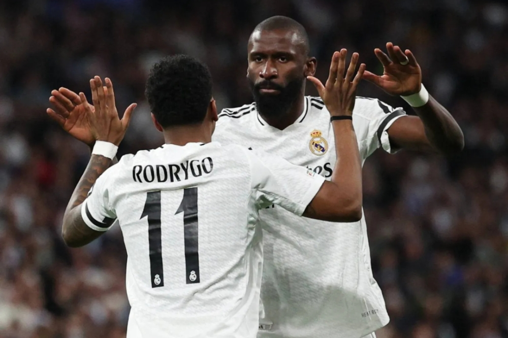 إصابة روديغر تهدد ريال مدريد قبل مواجهة أتلتيكو في السوبر