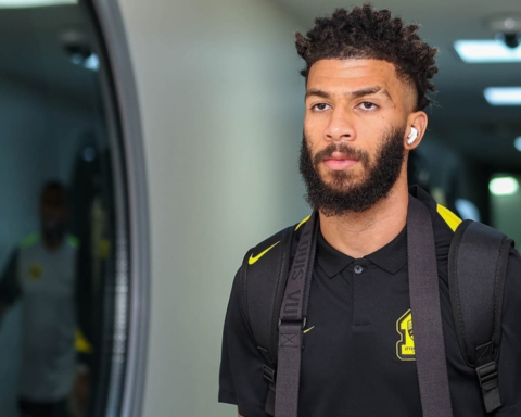 مستقبل عبدالرحمن العبود مع الاتحاد: هل يرحل في الشتاء؟