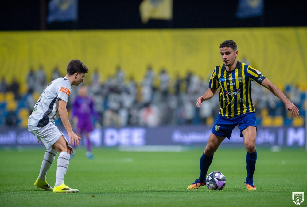 التعاون يهزم الشباب 2-0 ويشارك النصر وصافة دوري روشن