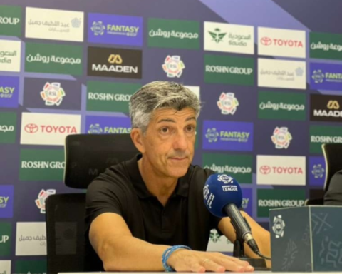 مدرب الشباب يكشف أسباب الهزيمة أمام التعاون في دوري روشن