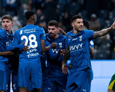 غياب كوليبالي وماني عن ديربي الهلال والنصر: الأسباب والتفاصيل