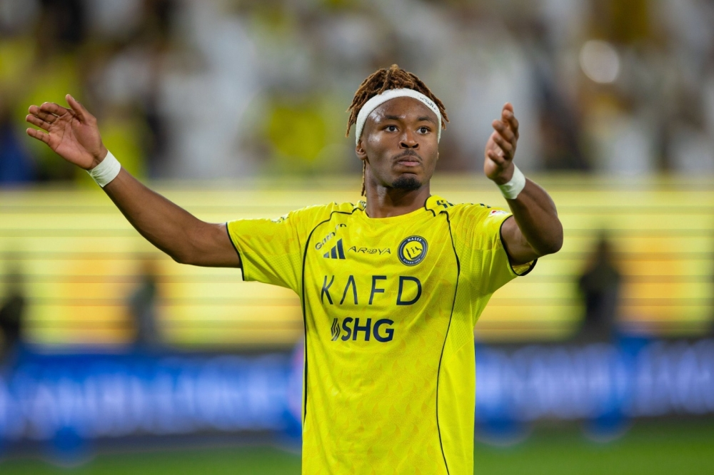 موقف سيماكان من المشاركة في ديربي النصر والهلال